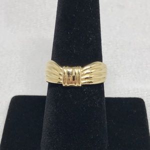 Vintage Gold Plated Bow Ring Size 7.5